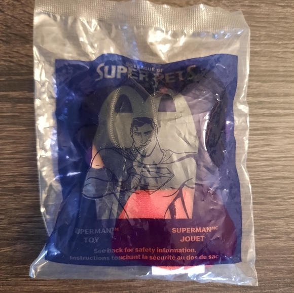 DC League of Superpets McDonald's Plush Toys - Picture 6 of 6